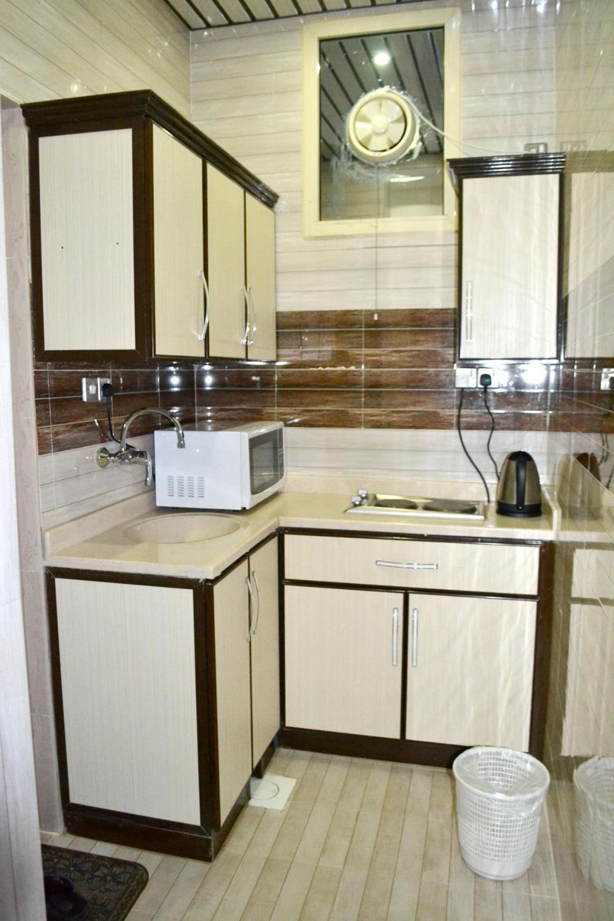 الخربوش للشقق المخدومة Hafar Al-Batin Ngoại thất bức ảnh