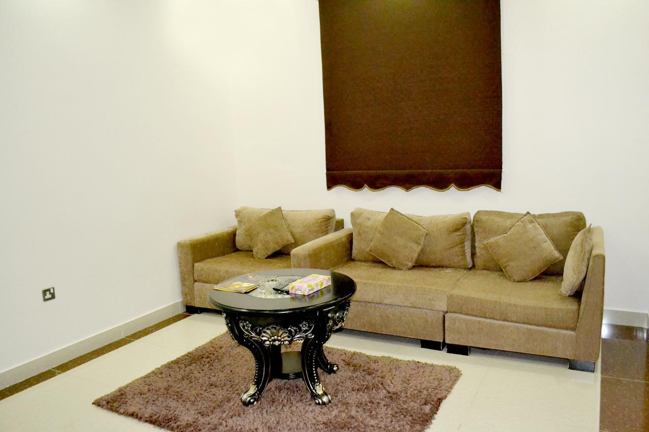 الخربوش للشقق المخدومة Hafar Al-Batin Ngoại thất bức ảnh