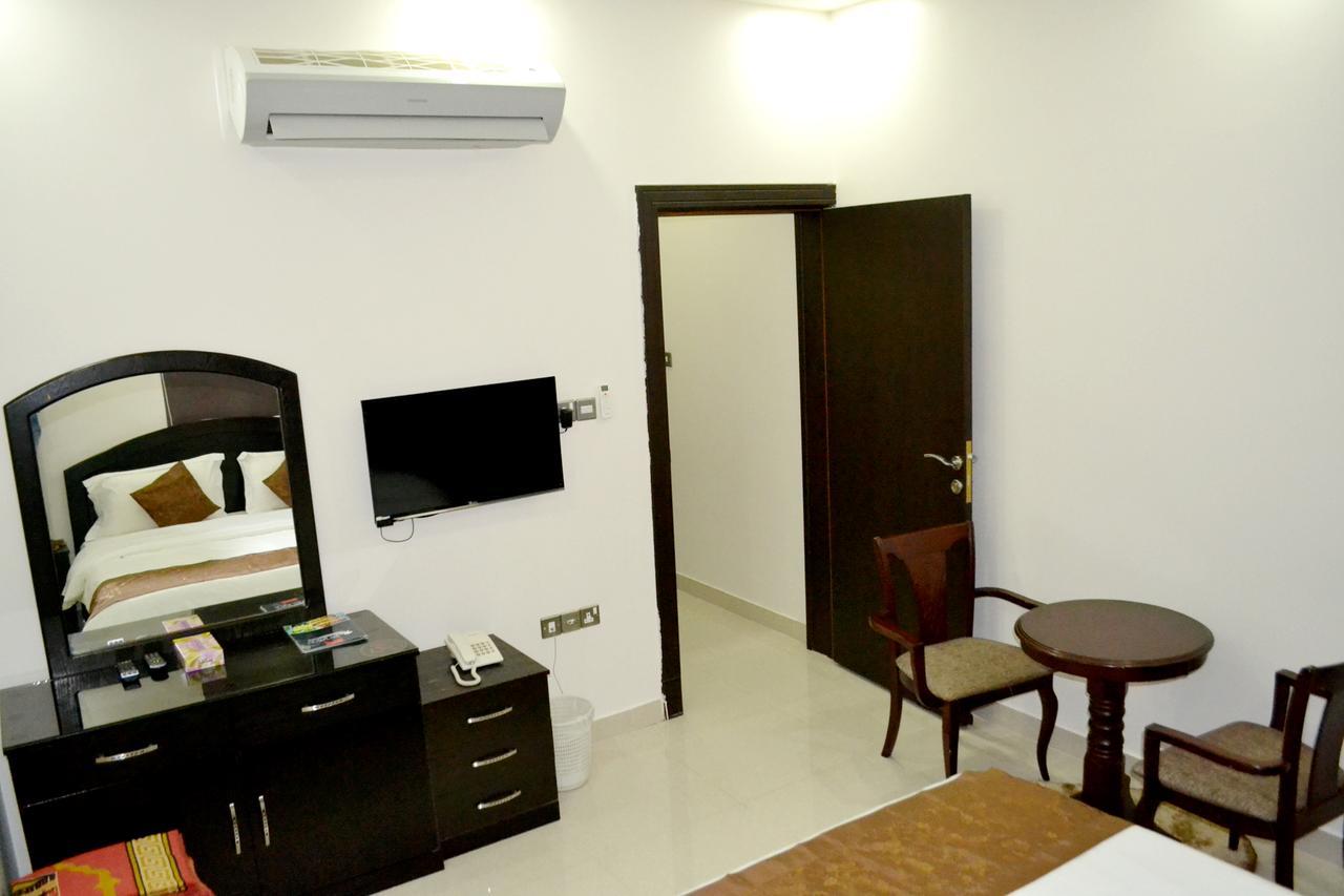 الخربوش للشقق المخدومة Hafar Al-Batin Ngoại thất bức ảnh