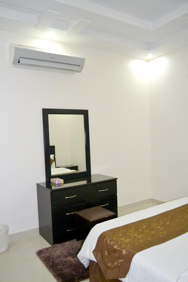الخربوش للشقق المخدومة Hafar Al-Batin Ngoại thất bức ảnh